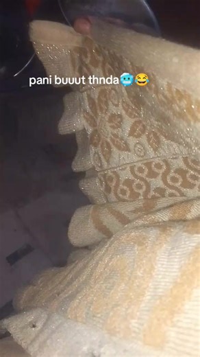 ne me pandy manjn lge lmbi baaa kr k🥶😂😂😂