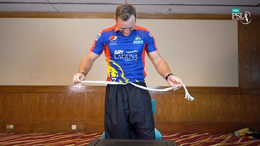 1.1M views · 51K reactions | Front foot or back foot? Watch Colin Ingram get in a tangle trying to figure out how to wear a shalwar. Watch the full challenge here: https://www.youtube.com/watch?v=r7QLr7M0vv8&ab_channel=PakistanSuperLeague #HBLPSL6 #MatchDikhao | Pakistan Super League | Facebook