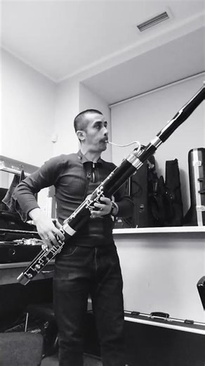 Boburmirzo Sultonov plays very fast Beethoven Symphony number 4