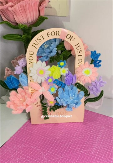 Buat Flowerbag Kreatif dengan Kawat Bulu