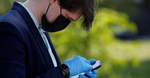 COVID‑19 contact tracing – how it works and what risks it poses