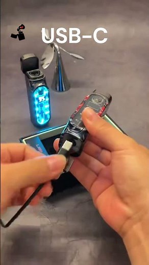 Briquet Cigare Digital 3 Jets USB-C avec Poinçon | Briquet-Tek