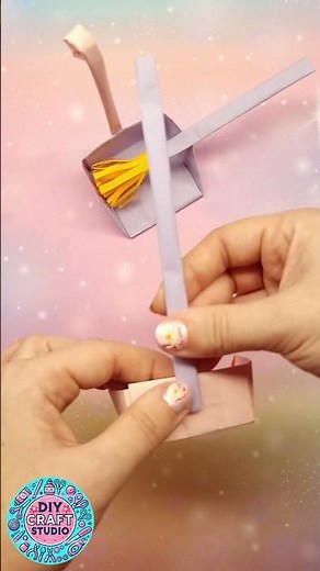 Easy DIY Cute Miniature Dustpan and Broom / Adorable Paper Craft Tutorial / How to make dustpan