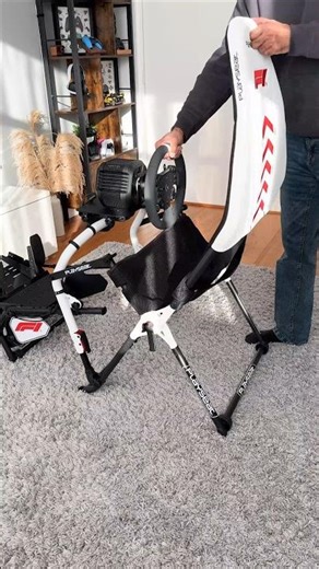 BEST Foldable F1 Racing Cockpit!