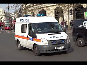 London Metropolitan Police Van Responding