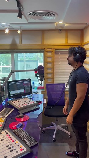 1.6K views · 11 reactions | Some stretches you can do at your desk to help ease back and shoulder pain! #InternationalYogaDay | 104.8 Channel 4 | Facebook