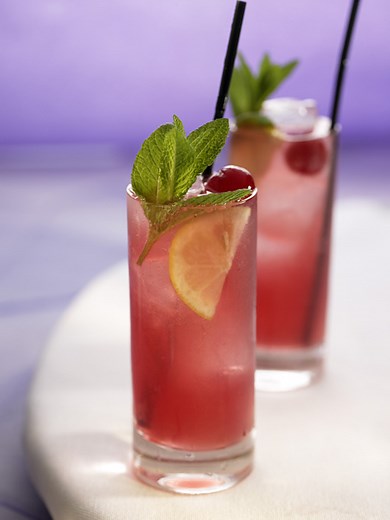 Cocktail porto flip pour 1 personnes - Recettes - Elle à Table