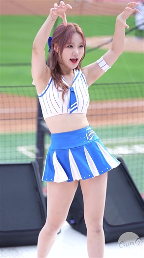Korean and Japanese Cheerleader Dance Highlights