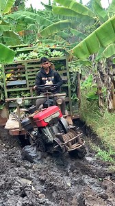 4.2M views · 33K reactions | Công nông gặp lầy | Kiu Cover | Facebook