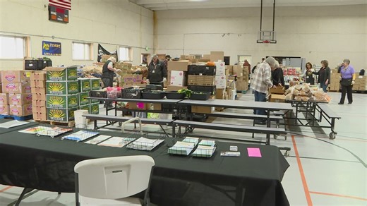 Food banks seek federal support for senior food delivery programs