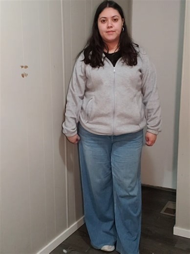 I love how good these look 😊 they look good with anything 😍 #halara #halaraeveryday #wideleg #pants #stretchy