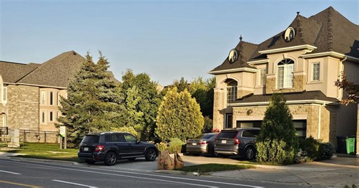 More Mississauga streets get boulevard parking — here’s how you can request it