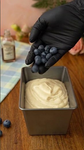 5-Ingredient Blueberry Oat Cake | Easy Blender Recipe #easyrecipe