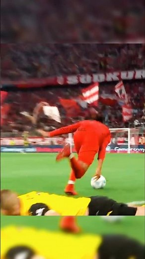 Michael Olise Insane Skills, Dribbles & Magic Moments