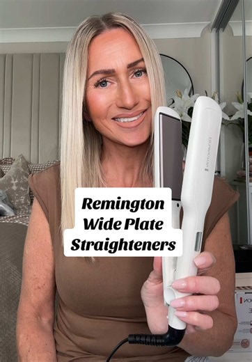 Wide plate straighteners from Remington ideal for long thick hair👩🏼‍🦳 #wideplatestraighteners #straightenersforthickhair #remingtonstraighteners #summersale #tiktokmademebuyit @Remington UK