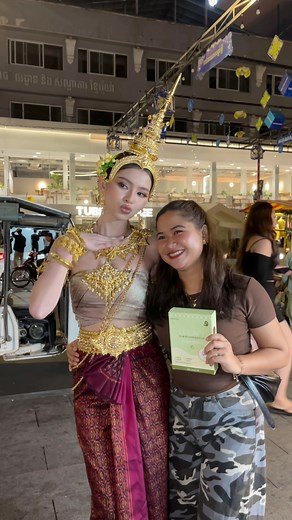 ចេញសម្ភាសន៍គេលើកដំបូង រាងចុកតិចៗ 😇💔🙏🏻 Lucaci Mask by CEO MUA : Sothea Make Up COSTUME : ទឹក គ្រឿង WEARING : ក្រុម ក្មេងវត្ត For Work : 093 316 228 #LucaciMask #DetSreyneat #MissCharmCambodia2025