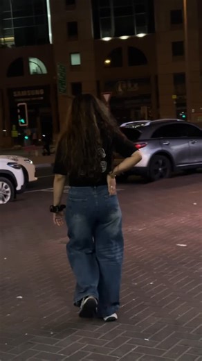 Qureshi 🥰❤️‍🩹 on Instagram: "D U B A I 🇦🇪🇦🇪 #uae🇦🇪 #dubailifestyle #trandingvideo #viral #réel uaestyle reelsinstagram dubaiinstagram reef2reef dubai"