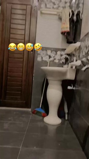 Kuch log 😆🤣😀😅😁#viraltiktok #viralvideo #tarendingvideo #flypシ