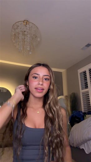 Essential Makeup Products You Need in Your Kit