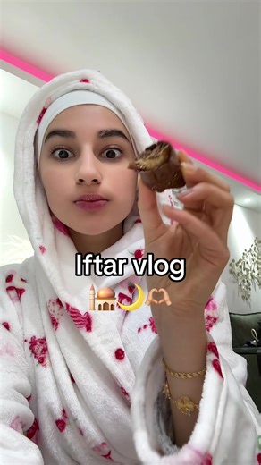 Iftar mukbang vlog, as always Alhamdulillah for the food especially with everything going on 🤲🏼 #iftar #ramadan #ramadan2026 #mukbang #iftarrecipe