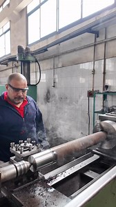 Old school machining ✅🛠️ #production #machining | مصنع الجندى للصناعات المتطورة-El Gendy for Advanced Industries