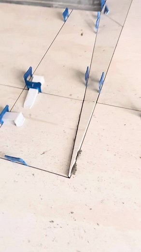 Step-by-Step Guide to Cutting Tiles Efficiently