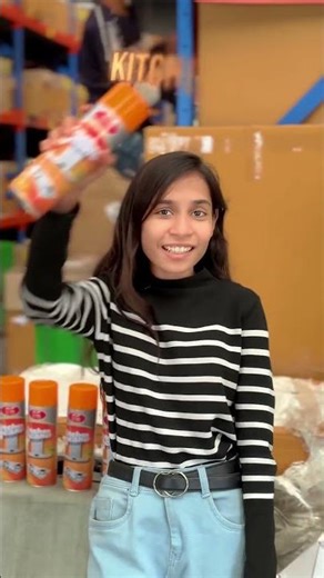 Kitchen cleaning spray for tough grease removal, leaves surfaces fresh, clean and shiny