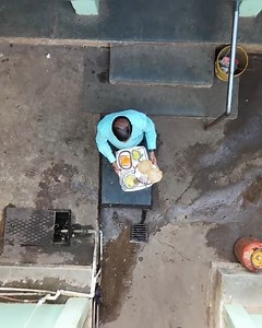 421K views · 5.9K reactions | SUVARN MANDIR - This Place is famous for Misal | ￼Hubli Famous Breakfast ​⁠‪@IndianFoodExplorer‬ ￼ #tricepworkout #StreetFoodVibes #streetfoodpark #streetfoods #streetfoodindia #streetfood #indianstreetfood #indianfood #indianfoodie | Indian Food Explorer | Facebook