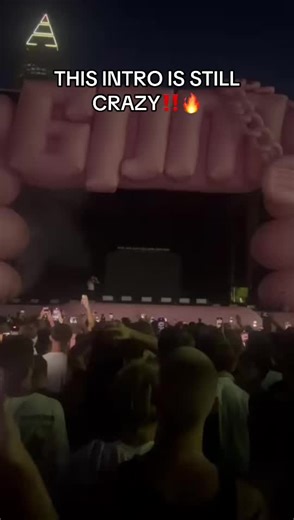 Yeat's Unforgettable Universal Studio Intro Experience