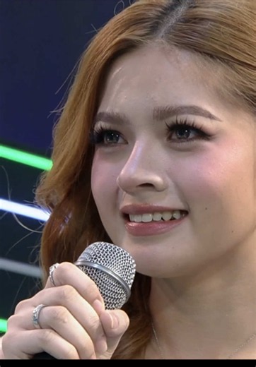 Nasagot kaya ni Olive ang jackpot question? #ABSCBN #ItsShowtime #LaroLaroPick