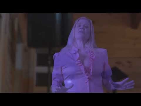 Babezilla vs the Cyber Skanks: Rise of Mechababezilla