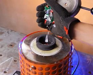 97K views · 387 reactions | Washed Ashore, Reborn as Art! Stunning Beach Trash Crafts! | 5-Minute MAGIC | Facebook