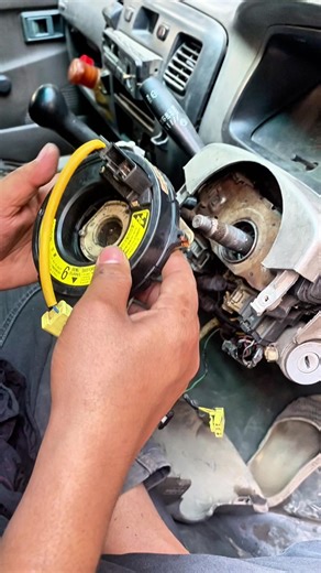 Rx Mechanic on Instagram: "Clock Spring Repair and Feeding! #clockspring #steeringwheel #CarHorn #rxmechanic #fblifestyle"