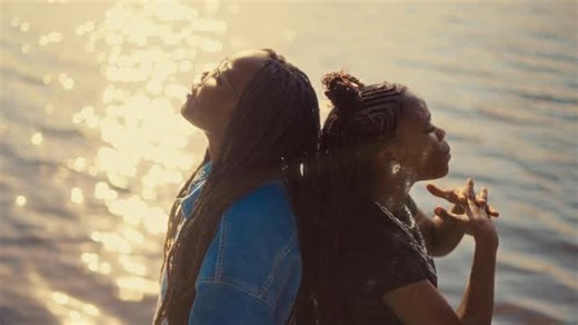 NOMFUNDO MOH on Instagram: "4. VALELISE -I’m not sure how I feel yet, but this season does taste a bit like healing.. I wrote Valelise last year December, had severe flu ngingasindi coz I was stressed out kabuhlungu. Late October last year, life knocked me out when I lost a sister, a friend, who had a special place in my heart. I forced a studio session khona ngigula. @tuliagavana ngyabonga kakhulu for being patient with me when we recorded this, thank you for giving me a second chance to redeem