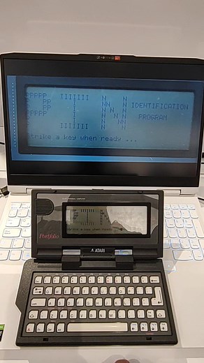 El Pionero de los Palmtops: Atari Portafolio en Terminator 2