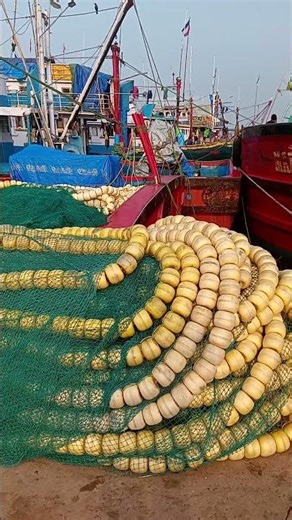 fish net repair. mangalore