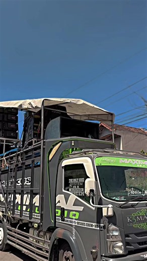 BEDIL PUSAT K5 SUDAH MENDARAT DI KARNAVAL KREBET BULULAWANG @K5 Maximal Audio #k5maximalaudio #k5maximal #karnavalkrebetbululawang #soundsystemjawatimur #soundsystembattle