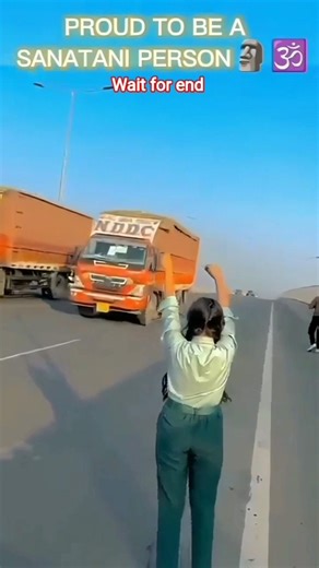 Sanatan Reaction girl Public Handshake Heart touching feelings for Sanatan Dharma 234