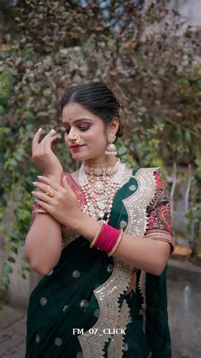 Flash Me Photography on Instagram: "Man tuz jal tarang….🕊️✨👀❤️ Model:- @_mancee.04 Makeup by :- @priyanka_pavar_mekeover Click by :- @its_olivia_18 @mr_oggy_0707 #flash_me_photography #photoshoot #instagram #viral #makeup"