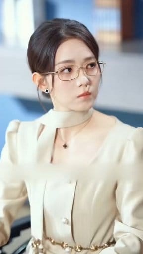 641K views · 13K reactions | [FULL SUB INDO] “TERBARU" Aku sadar sudah buat kamu sakit. Beri aku satu kesempatan, ya! #drama #MiniDrama #drachin #dramachina | Farel Mardiansyah | Facebook