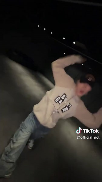 STUNNER time🪩 with #SION 💚 #TEN #李永钦 #텐 #STUNNER #시온 #シオン #NCTWISH #TEN_STUNNER #NCT #WayV #威神V