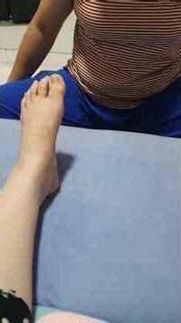 THỦ THUẬT MASSAGE CHÂN CHUYÊN SÂU.