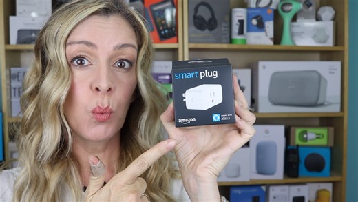 Watch Amazon Smart Plug&colon; review and what you can do on Amazon Live
