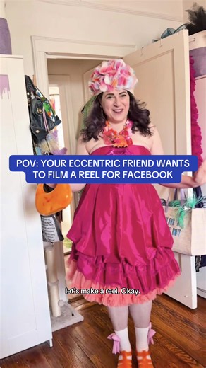 Capturing the perfect video with your eccentric friend @Jessie Jolles 💐 #FacebookForCreators #Reels #ContentCreator