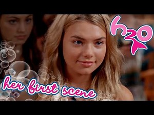 Bellas First Scene | Her entry | H2O: Just Add Water