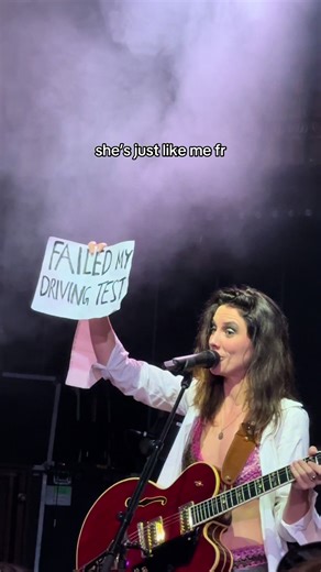 passenger (seat) princess @Ellie @Wolf Alice 🐺⭐️ #wolfalice