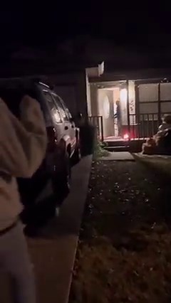 I definitely feel like I was walking too fast 😂 the way my mom struggles with the door though I think I still would have caught her even if I had been walking slowly | The Beavers