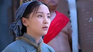 美女被判死刑，丈夫从人群中出来，军官都下跪有好戏看了