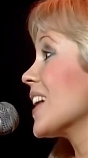 Agnetha Fältskog / Abba - 'Take A Chance On Me' 🎼 ........................ 🎸 . 🎺 . 🎷 . 🎻 . 🎹 . 📯 . ... #AgnethaFältskog #Birthday #Abba #Legend #TakeAChanceOnMe #BVtS | Best Videos to Share