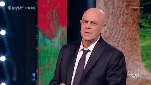 Guerra = profitti record per la lobby delle armi. Il monologo di Maurizio Crozza. | Giorgio Bianchi
